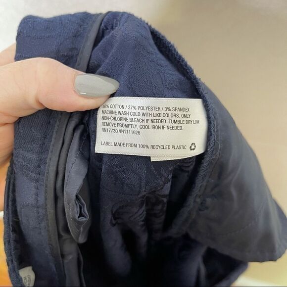 A new day Target Floral Embossed High Rise Ankle Stretch Pants Blue 12 - Picture 5 of 5